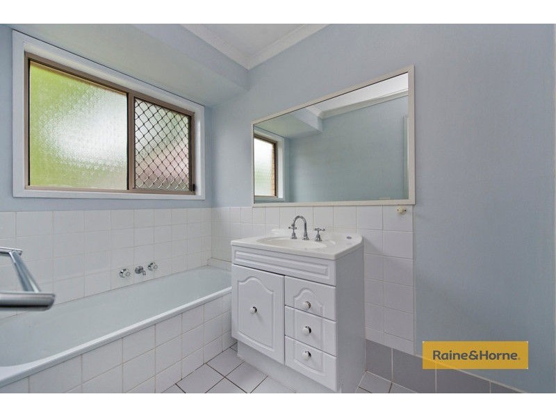 2/13 Goldwyn Way, Oxenford QLD 4210