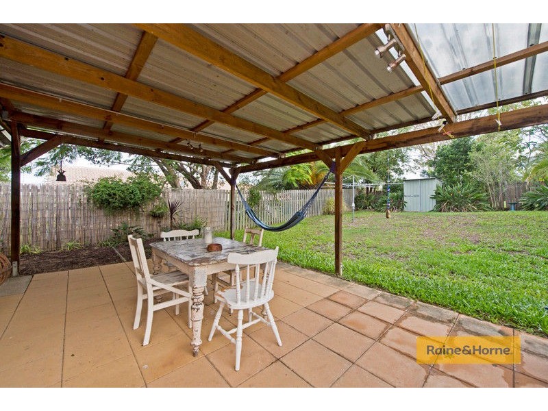 1/4 Ash Court, Arundel QLD 4214