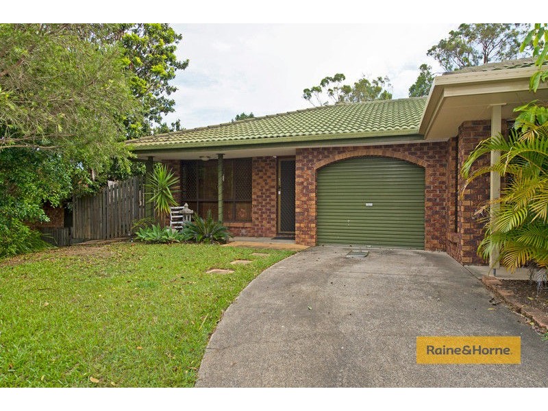 1/4 Ash Court, Arundel QLD 4214
