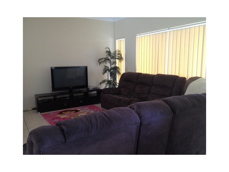 6 Bennett Way, Upper Coomera QLD 4209