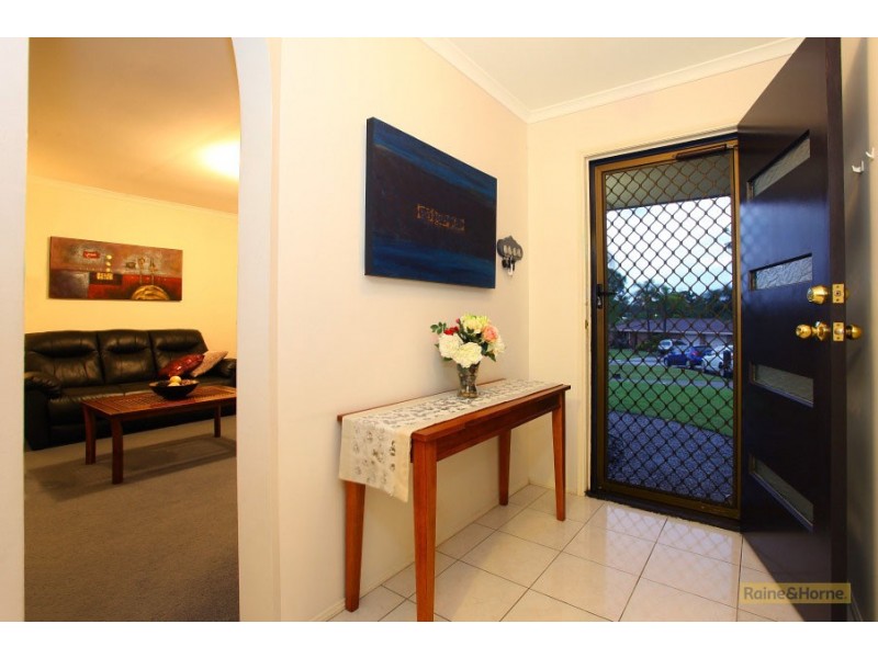 7 Gosford Court, Helensvale QLD 4212