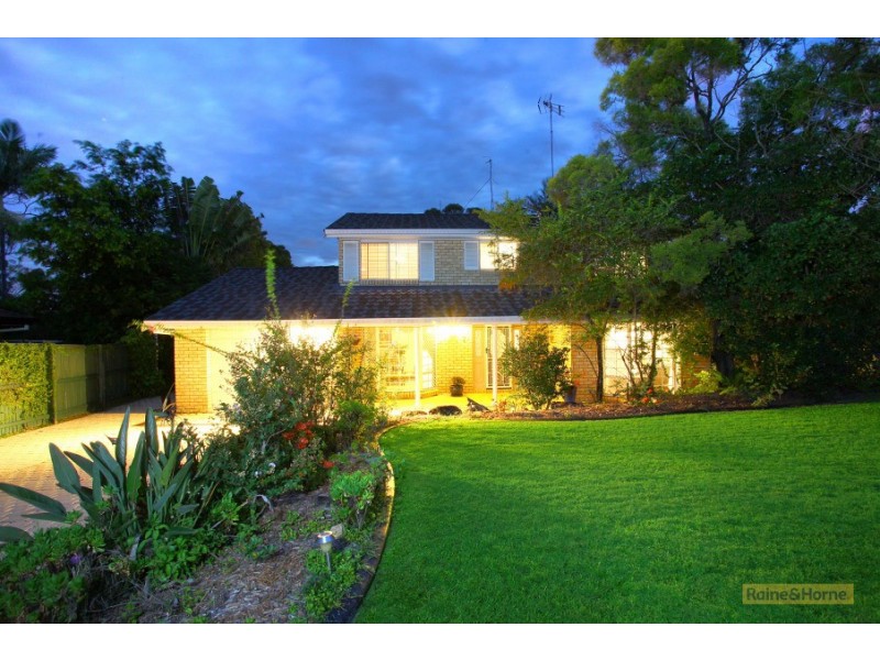 7 Narooma Place, Helensvale QLD 4212