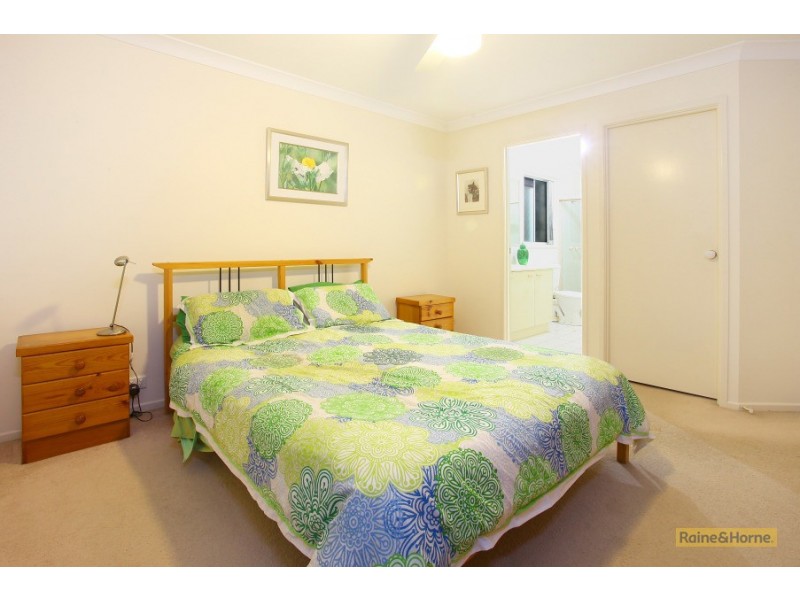 22 Erindale Ct, Helensvale QLD 4212