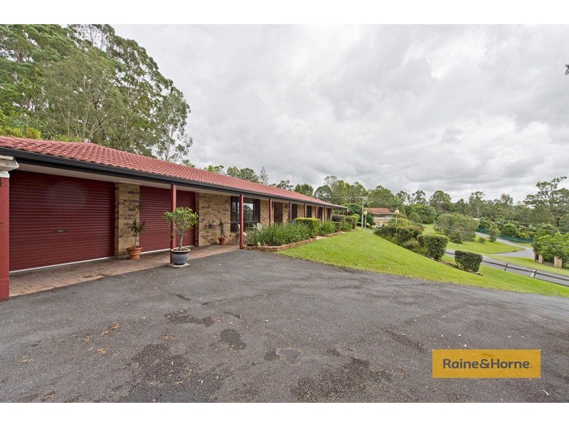 8 Georgina St, Oxenford QLD 4210