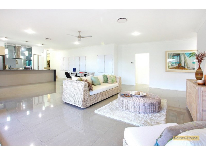 3 Valley Brook Rise, Upper Coomera QLD 4209