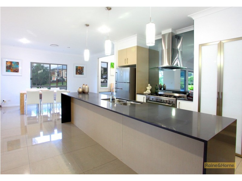 3 Valley Brook Rise, Upper Coomera QLD 4209