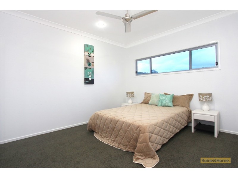 3 Valley Brook Rise, Upper Coomera QLD 4209