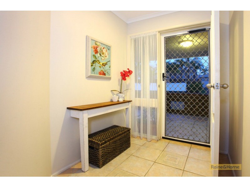 2 Kendall Place, Helensvale QLD 4212