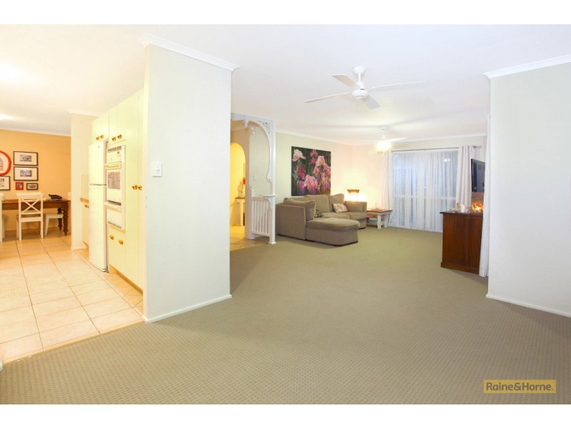 2 Kendall Place, Helensvale QLD 4212