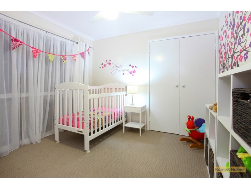 2 Kendall Place, Helensvale QLD 4212