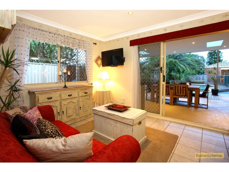 7 Penrith Court, Helensvale QLD 4212