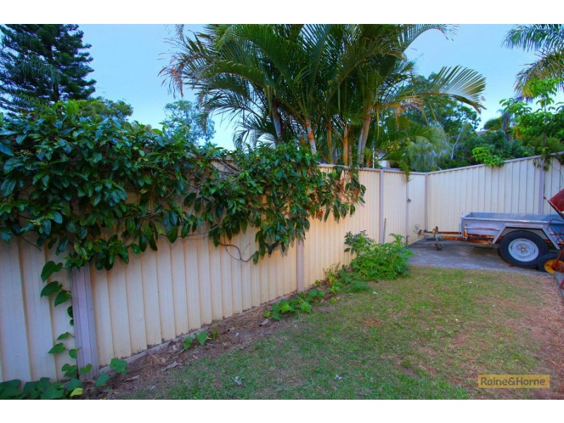 7 Penrith Court, Helensvale QLD 4212