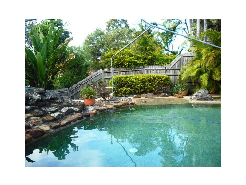 12 Bairnsdale Court, Helensvale QLD 4212
