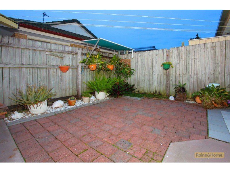 1/12 Rouen Avenue, Paradise Point QLD 4216