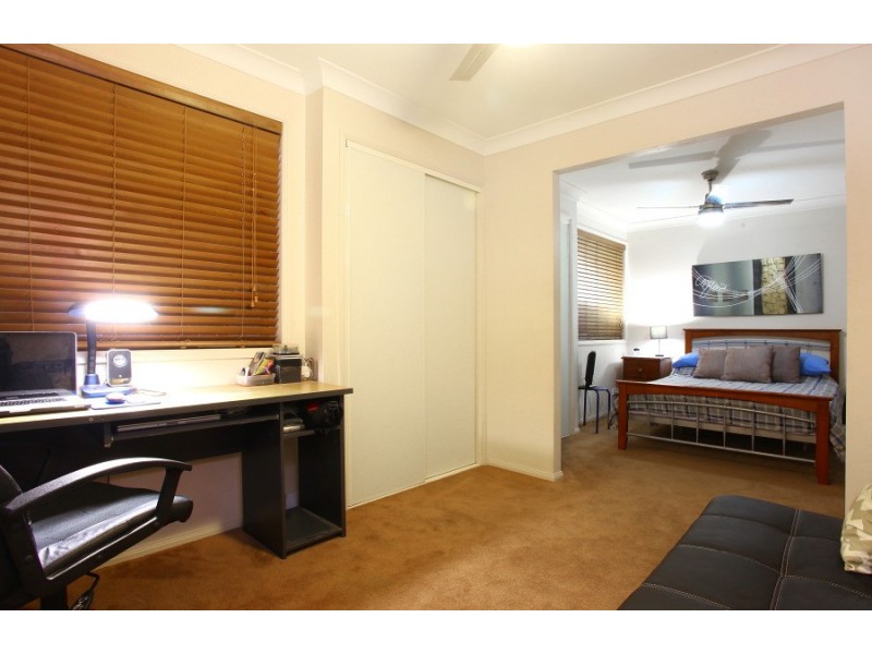 3 Katoomba Court, Helensvale QLD 4212