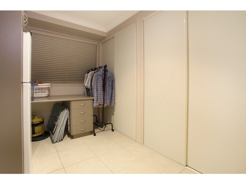 3 Katoomba Court, Helensvale QLD 4212