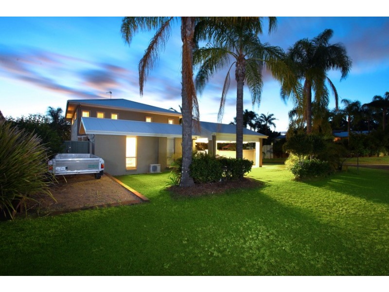 3 Katoomba Court, Helensvale QLD 4212