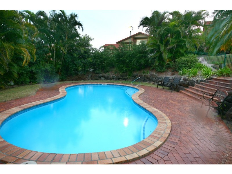 8/2 Doyalson Place, Helensvale QLD 4212