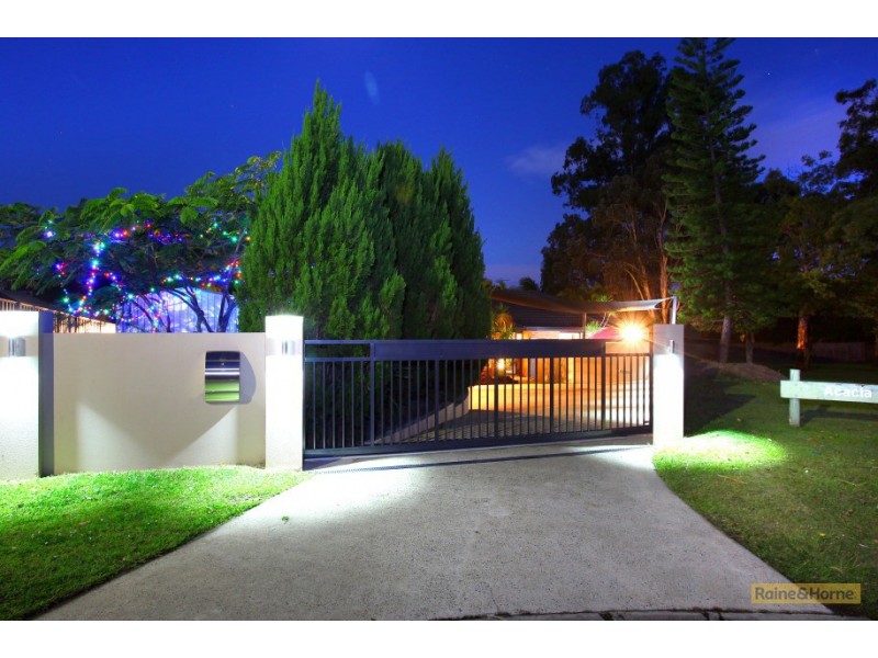 9 Horsham Place, Helensvale QLD 4212
