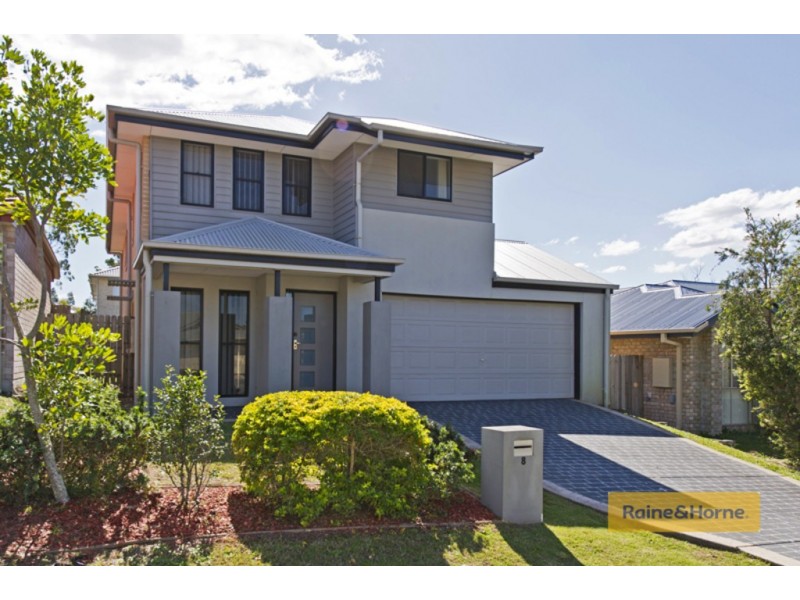 8 Heron Close, Coomera QLD 4209