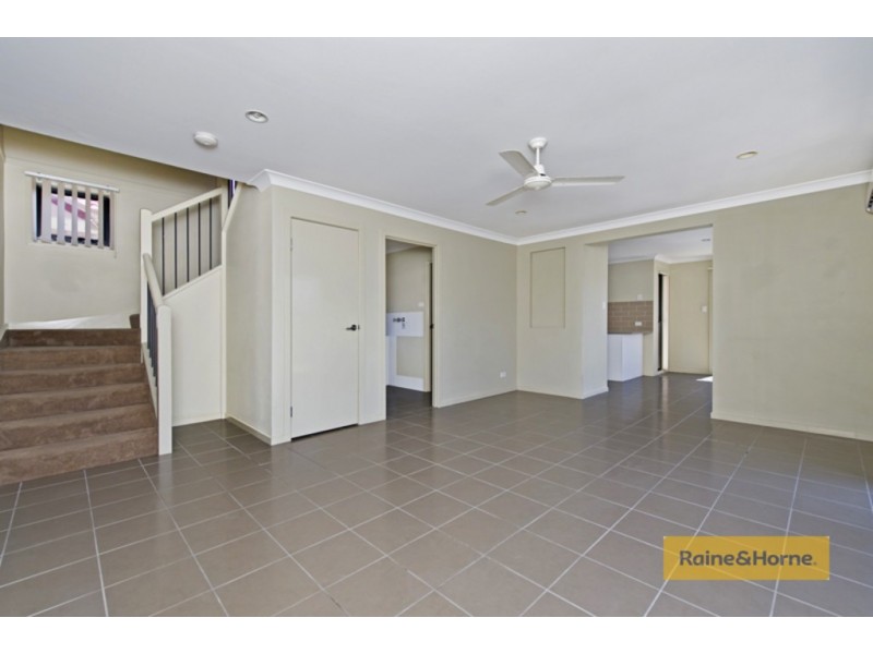 8 Heron Close, Coomera QLD 4209