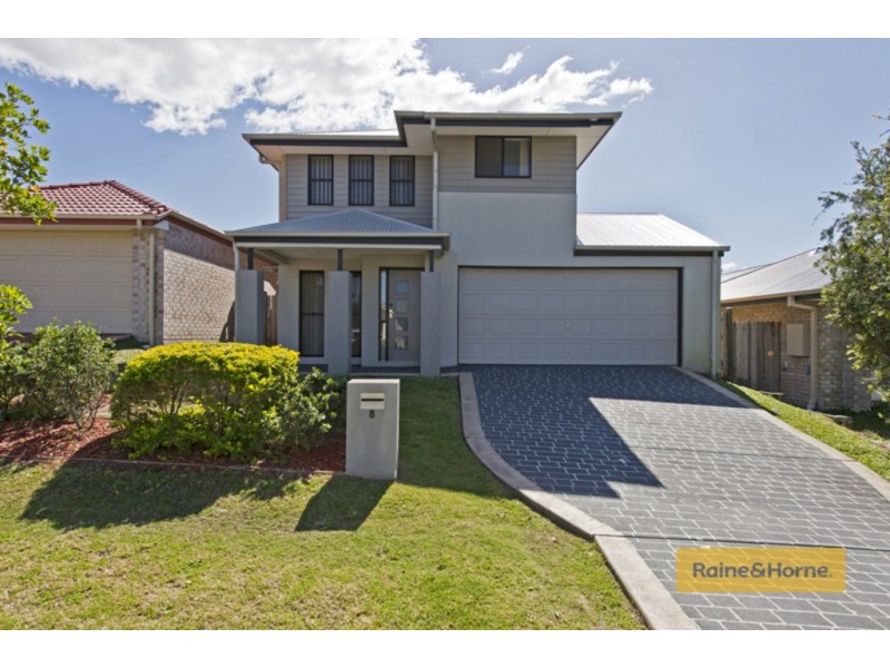 8 Heron Close, Coomera QLD 4209