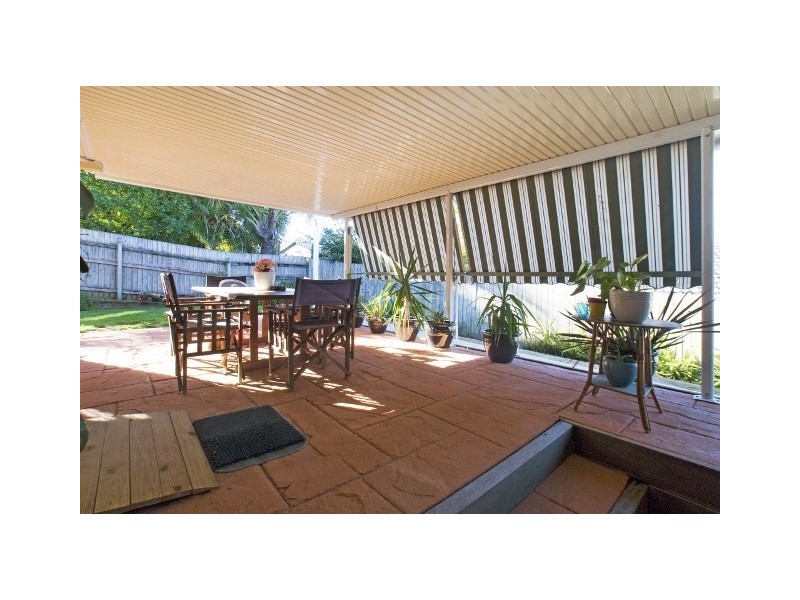 18 Allied Drive, Arundel QLD 4214