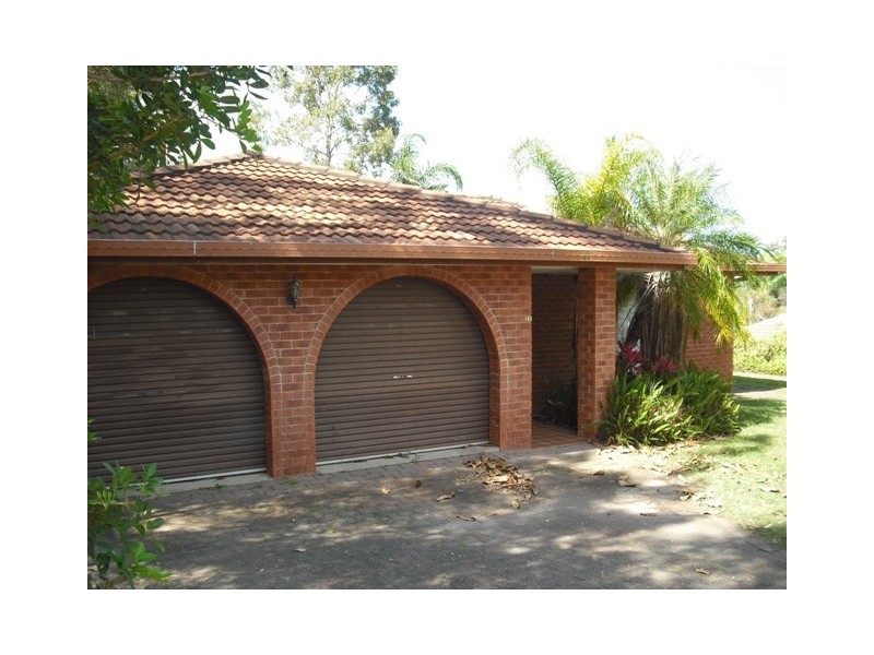 11 Tanunda Drive, Helensvale QLD 4212