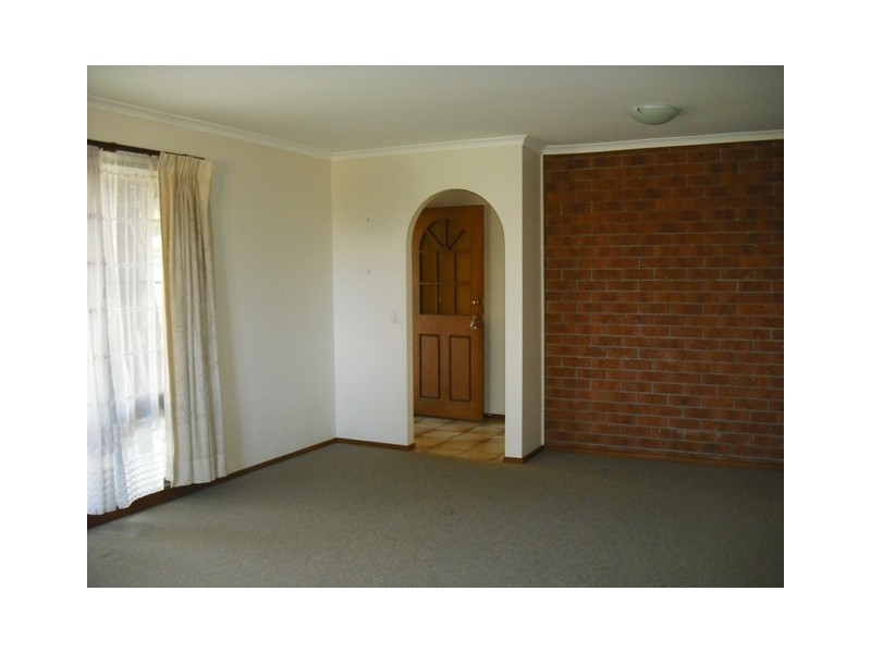 11 Tanunda Drive, Helensvale QLD 4212