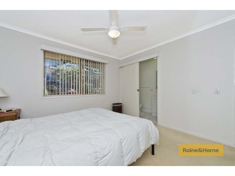 10 Broadway Drive, Oxenford QLD 4210