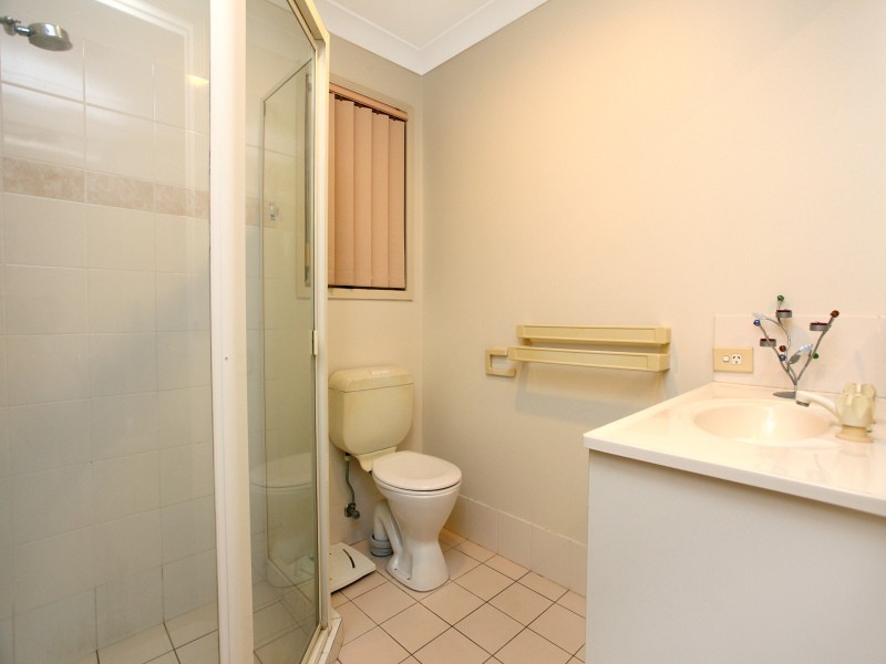 12 Rosswood Court, Helensvale QLD 4212