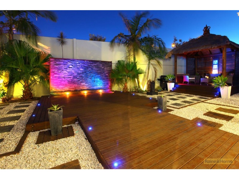 35 Oceanis Drive, Oxenford QLD 4210