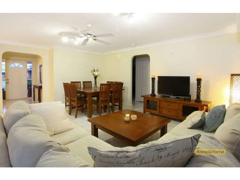 12 Erindale Court, Helensvale QLD 4212