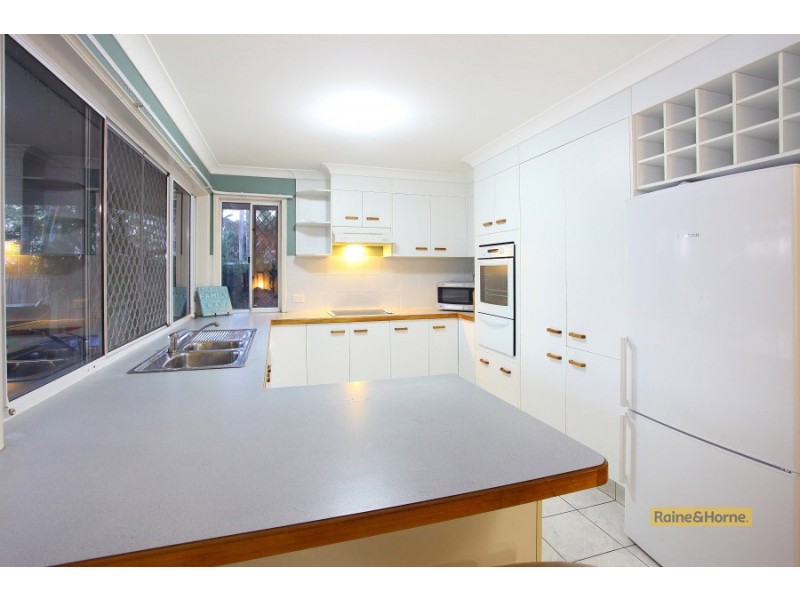 12 Erindale Court, Helensvale QLD 4212