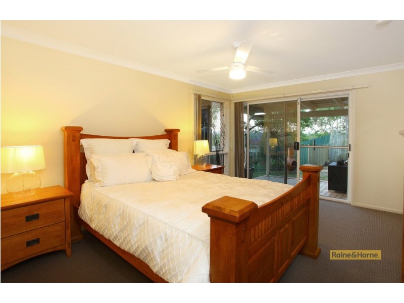 12 Erindale Court, Helensvale QLD 4212