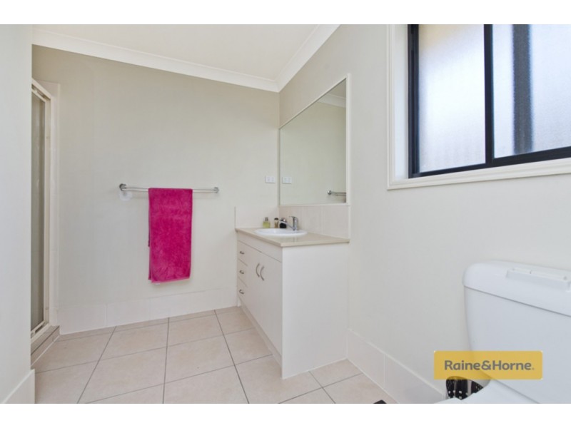 18 Denise Drive, Upper Coomera QLD 4209