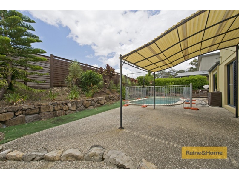 13 Vermont Street, Oxenford QLD 4210