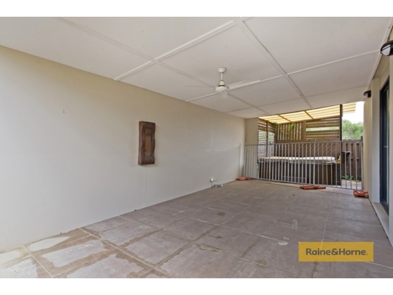 13 Vermont Street, Oxenford QLD 4210