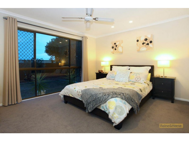 10 Erindale Court, Helensvale QLD 4212