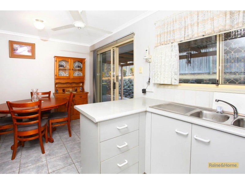 24 12 Helensvale Road, Helensvale QLD 4212