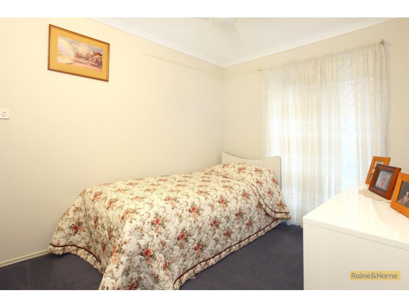 24 12 Helensvale Road, Helensvale QLD 4212