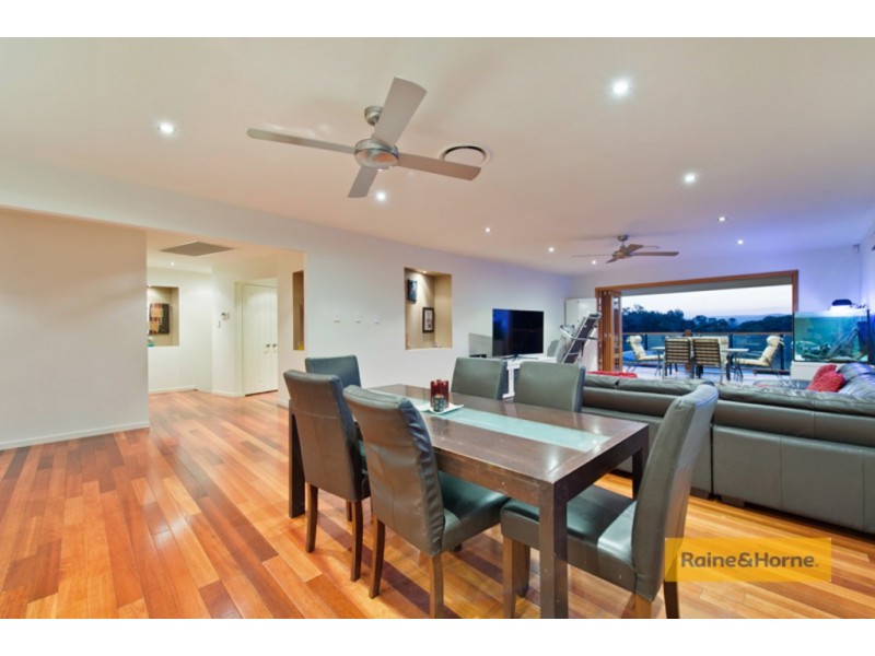 10 Berrimilla Lane, Coomera Waters QLD 4209