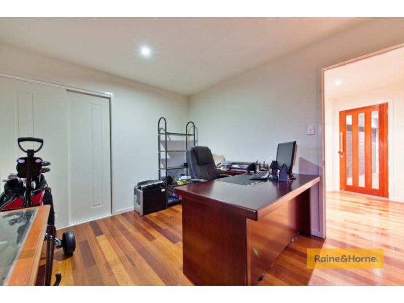 10 Berrimilla Lane, Coomera Waters QLD 4209