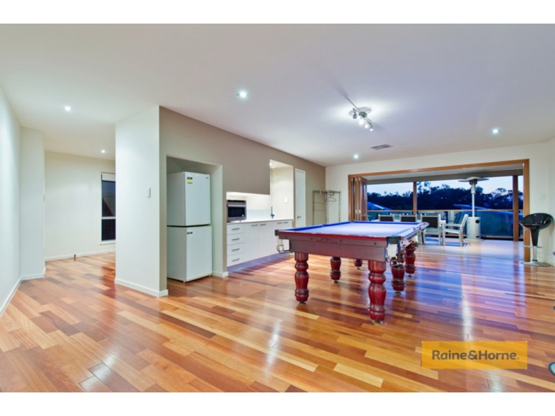 10 Berrimilla Lane, Coomera Waters QLD 4209