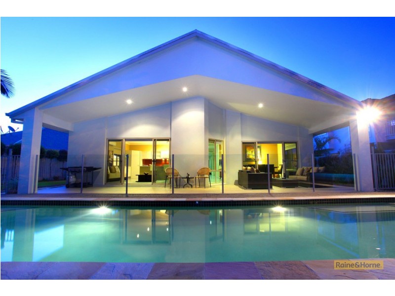 31 The Close, Helensvale QLD 4212