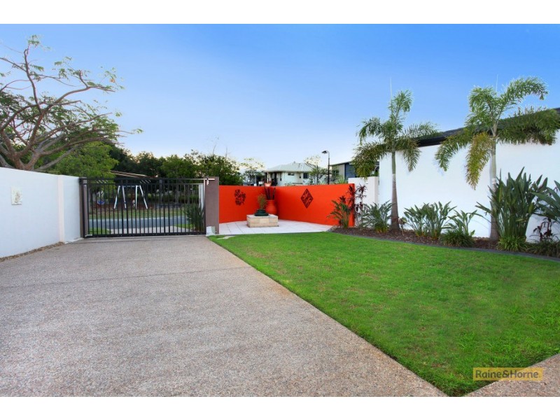 31 The Close, Helensvale QLD 4212