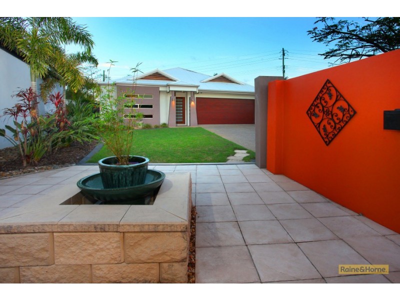 31 The Close, Helensvale QLD 4212