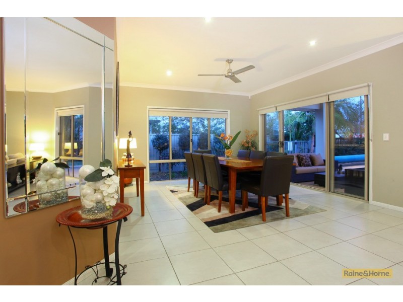 31 The Close, Helensvale QLD 4212