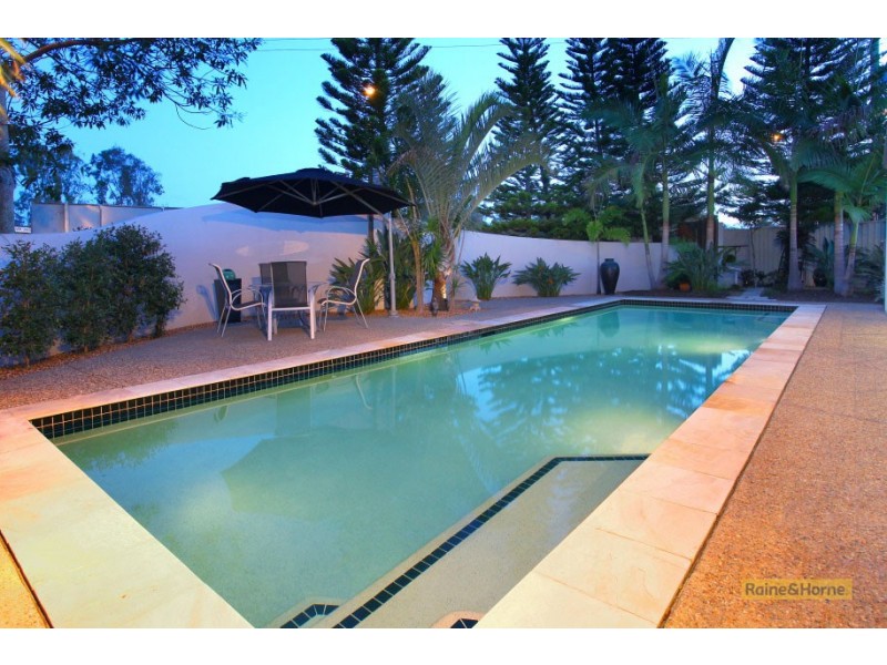 31 The Close, Helensvale QLD 4212