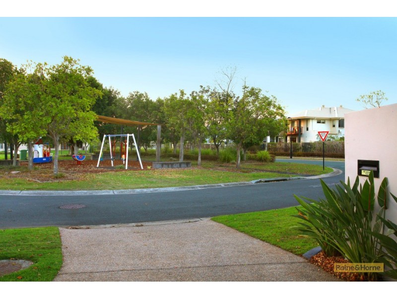 31 The Close, Helensvale QLD 4212